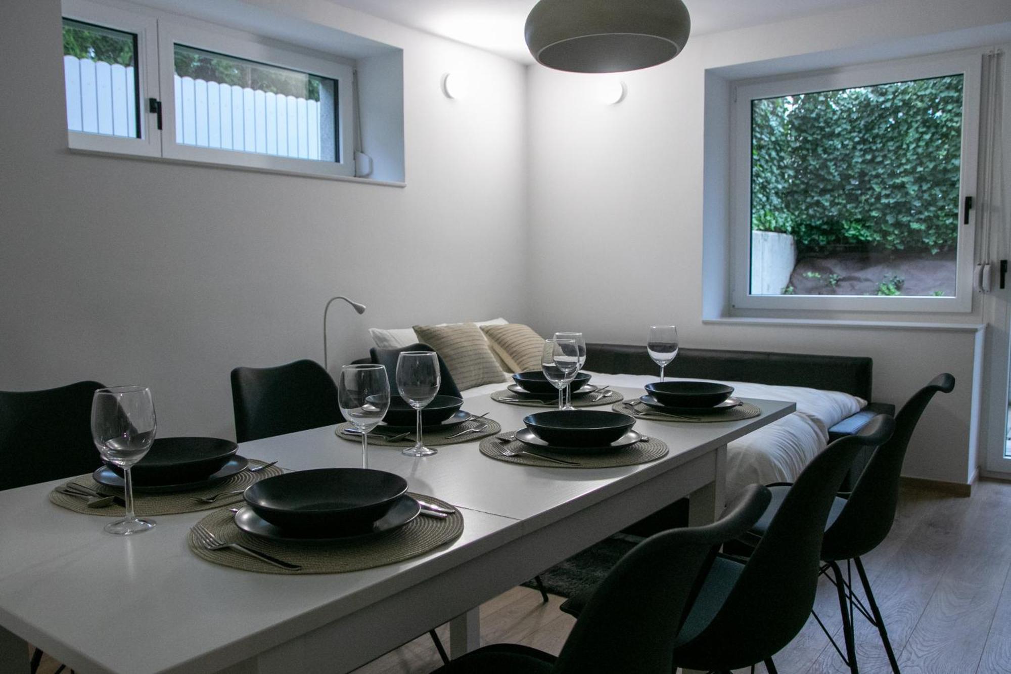 Residence Black&White Ljubljana Room photo